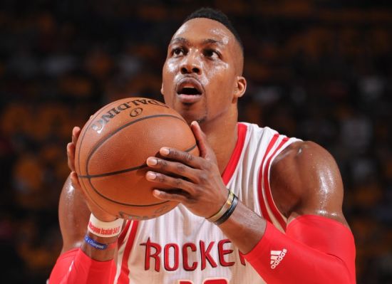 土超豪门官宣新赛季14人！博斯科维奇确定离队，招入刺头补充主攻（土超豪门公布新赛季14人名单：博斯科维奇确认离队，招入争议球员补强主攻）