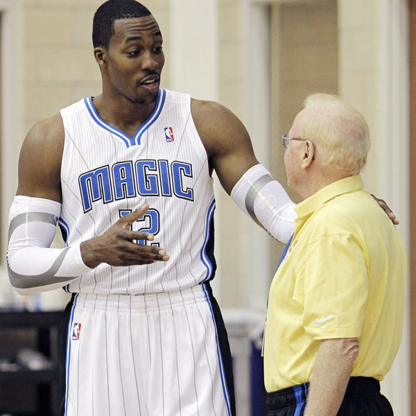 东契奇生涯30+5+5场次超越字母哥，升至历史第五（东契奇生涯30+5+5次数反超字母哥，位列历史第5）