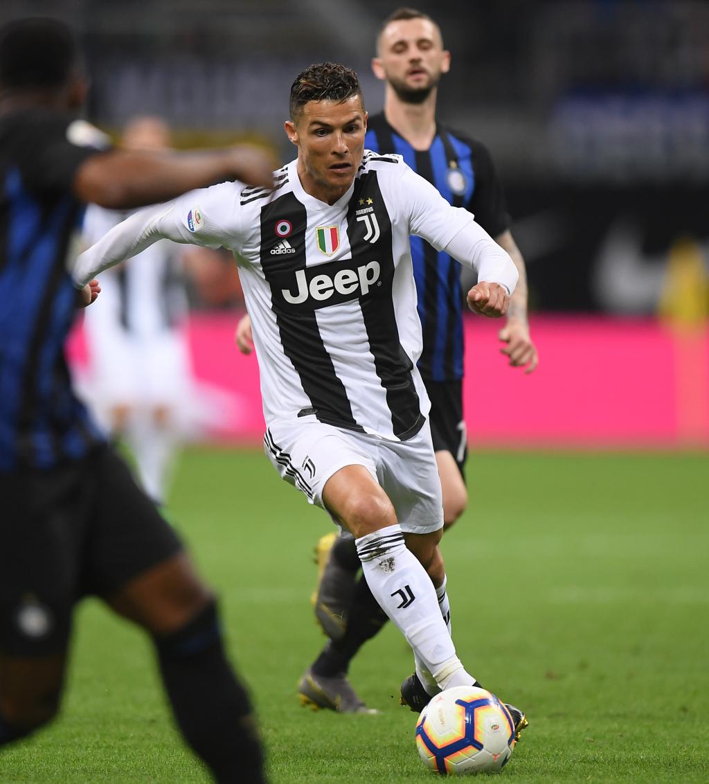 U19世锦赛，中国女排开门红！但黄悦鑫退步，全队一传防守需提高