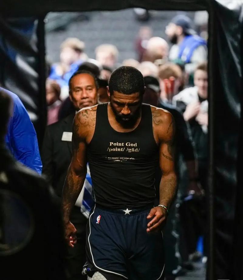 记者：迈阿密国际将免签26岁阿根廷边后卫穆拉，双方签约3年（记者：26岁阿根廷边后卫穆拉将自由转会迈阿密国际，签约三年）