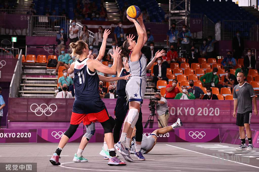 阿拉维斯开场破门，巴萨回归诺坎普后首次丢球（阿拉维斯闪击得手，巴萨重返诺坎普首度失守）