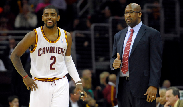 英超前瞻：曼城剑指三分紧追榜首，桑德兰变阵挑战强敌（英超前瞻：曼城力争三分逼近榜首，桑德兰变阵硬碰强敌）