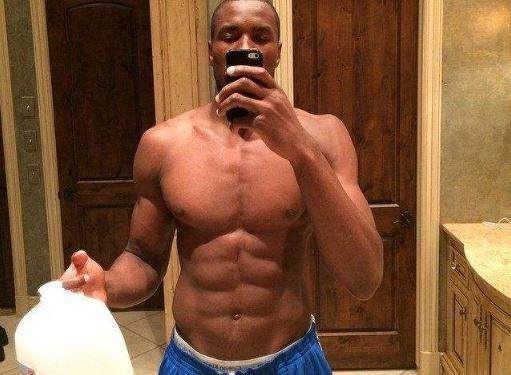 健身教练转行短跑选手拿下银牌刀锋战士减重几十公斤拿下银牌（前健身教练化身“刀锋战士”，减重数十公斤勇夺短跑银牌）