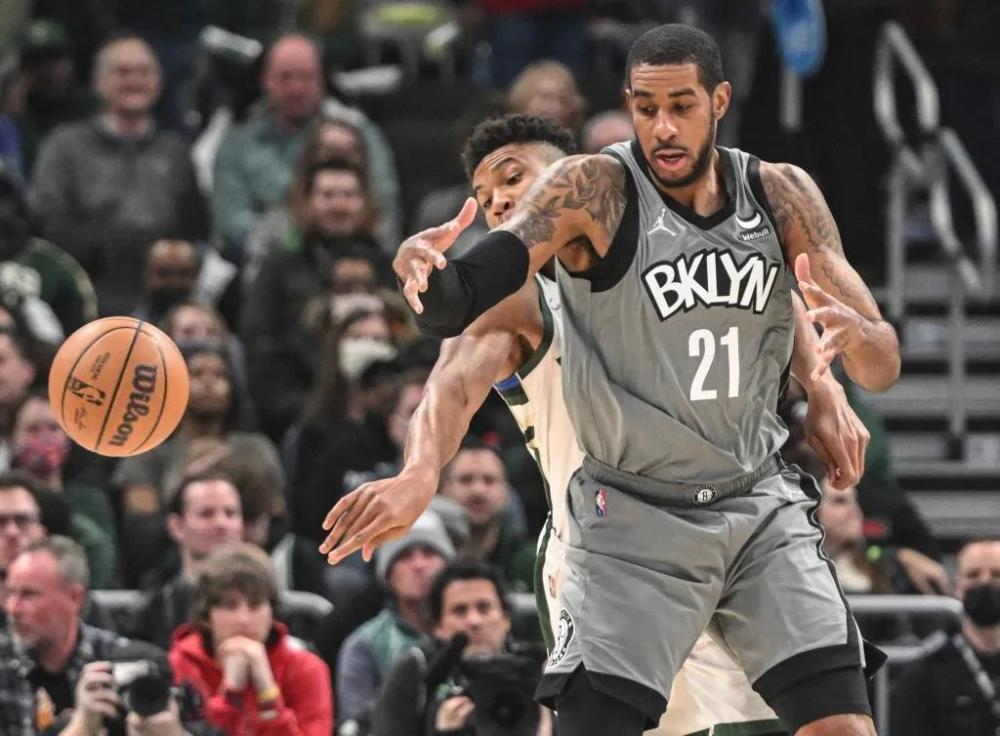 战术变化 战术变化